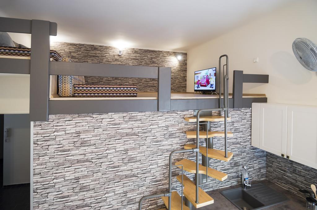 Design Apartment Havelska Прага Екстериор снимка