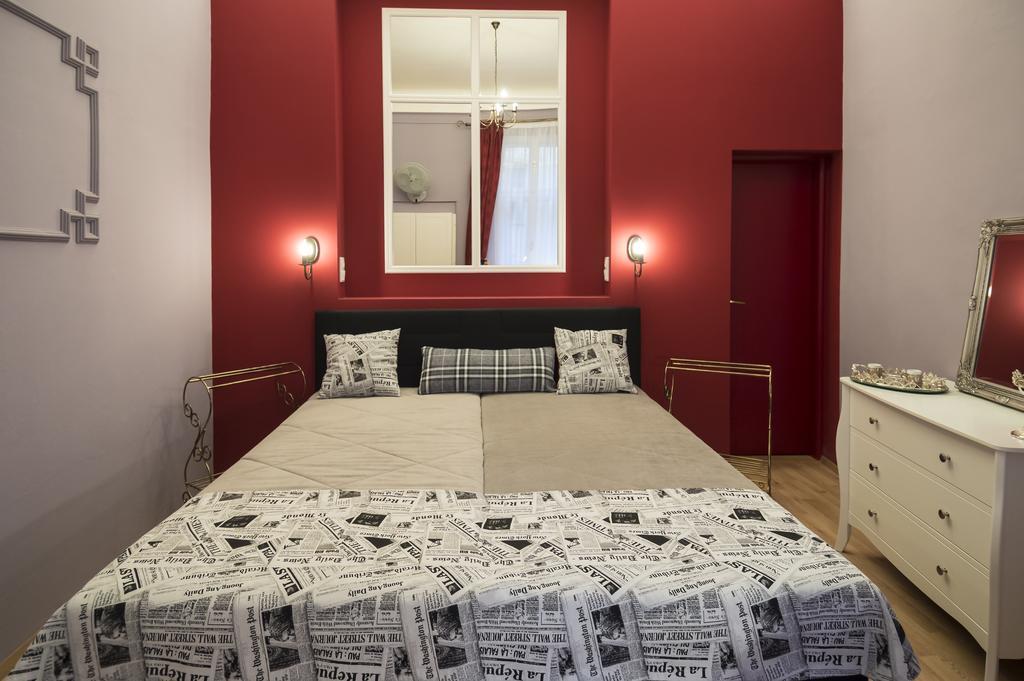 Design Apartment Havelska Прага Екстериор снимка
