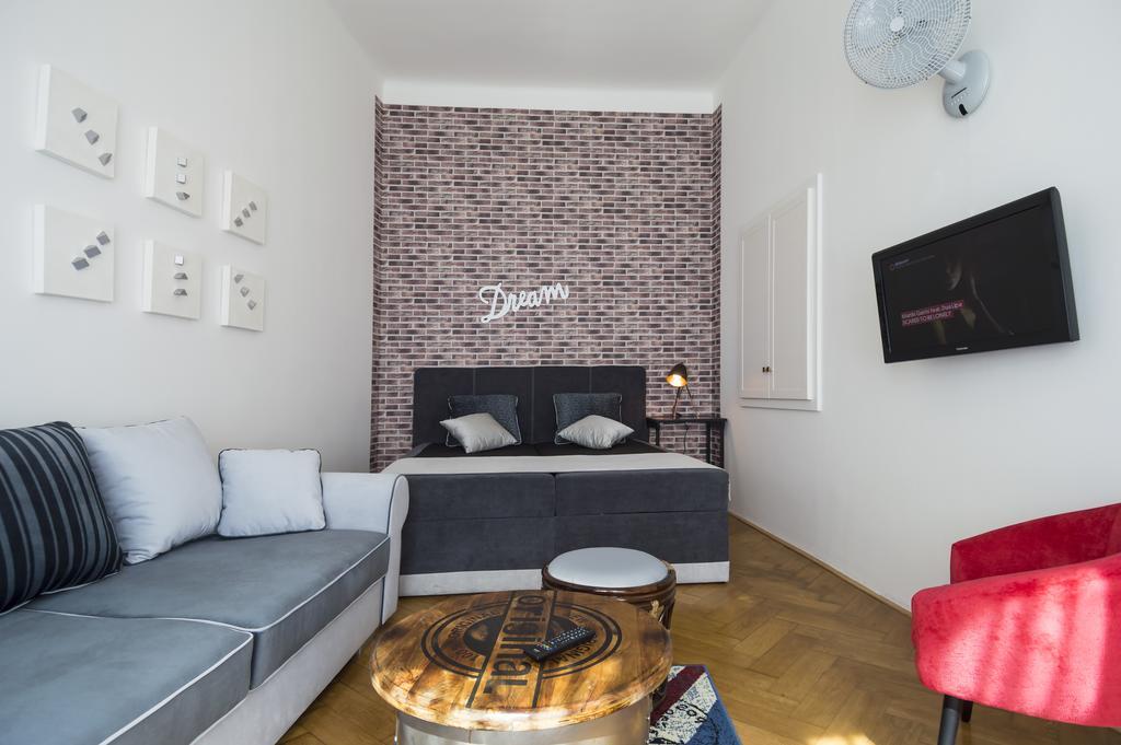 Design Apartment Havelska Прага Екстериор снимка